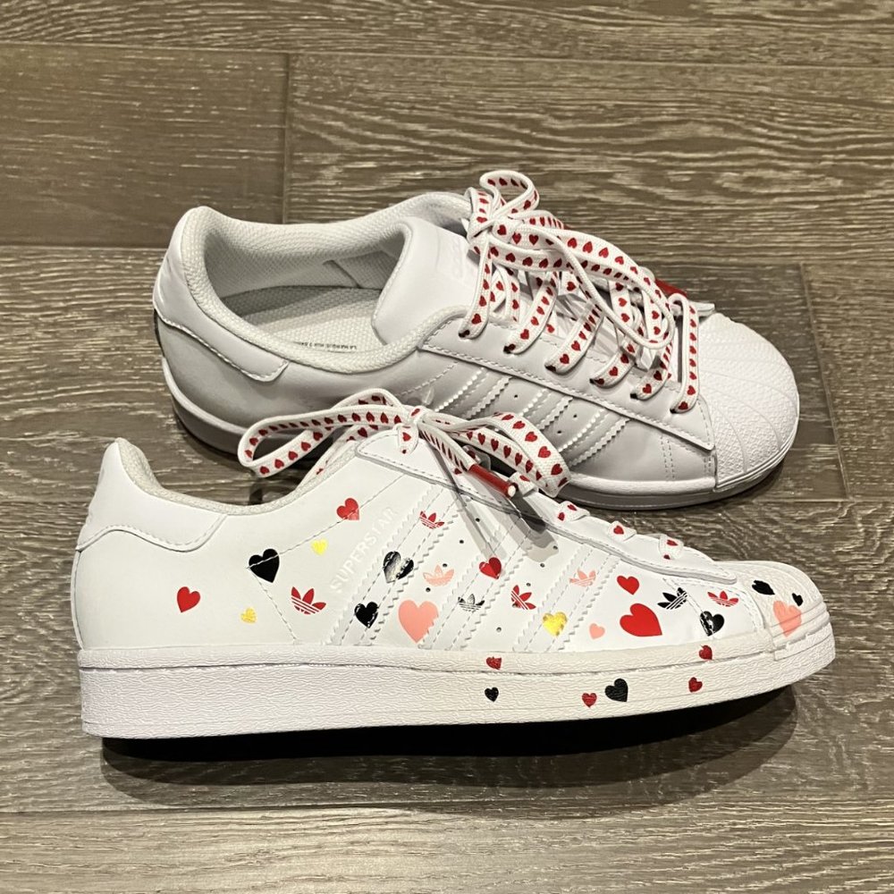 ⭐Limited Edition⭐Adidas Superstar Sneakers with Hearts and Heart Laces - NWT